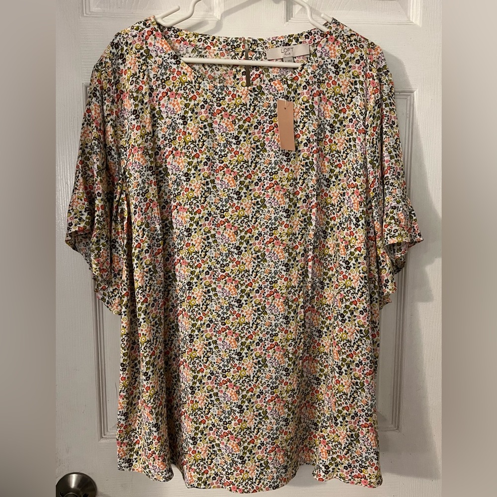 Loft NWT size 18 blouse